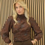 Blouse_top_bloemen_bruin_-_Lia-7005_big_image