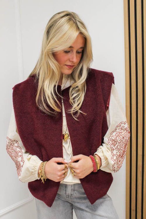 Cozy_gilet_bordeaux_-_Fleur-2_big_image