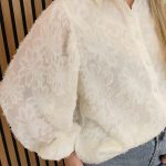 Elegante_blouse_ecru_-_Yura_1-7_big_image-1