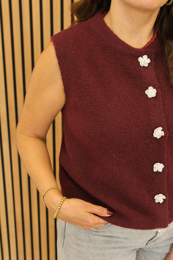 Gebreide_gilet_bordeaux_-_Liset_1-7040_big_image-1