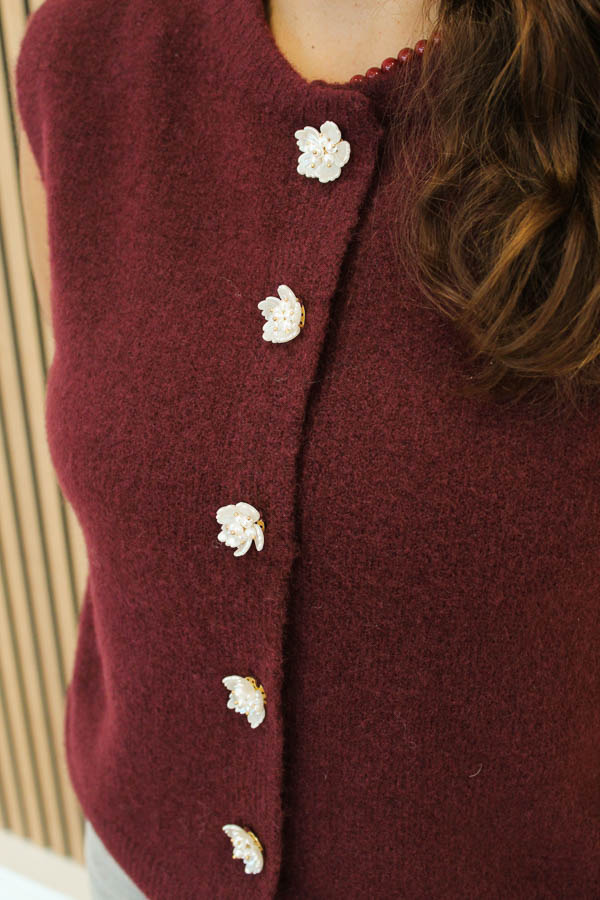 Gebreide_gilet_bordeaux_-_Liset_2-7041_big_image-1