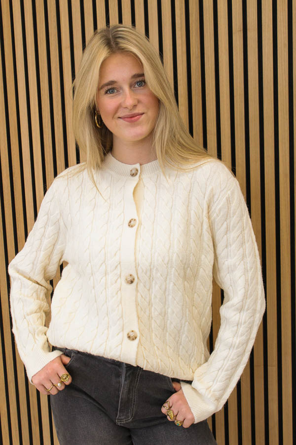 Kabel_vest_ecru_-_Irma-2_big_image