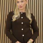 Trui_gouden_knoop_bruin_-_Do-2_big_image