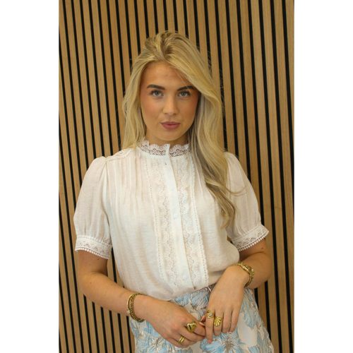 Blouse_broderie_wit_-_Annet-4527_big_image_7mr