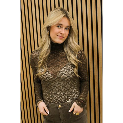 Kanten_hals_top_bruin_-_Laar-7238_big_image_2ol