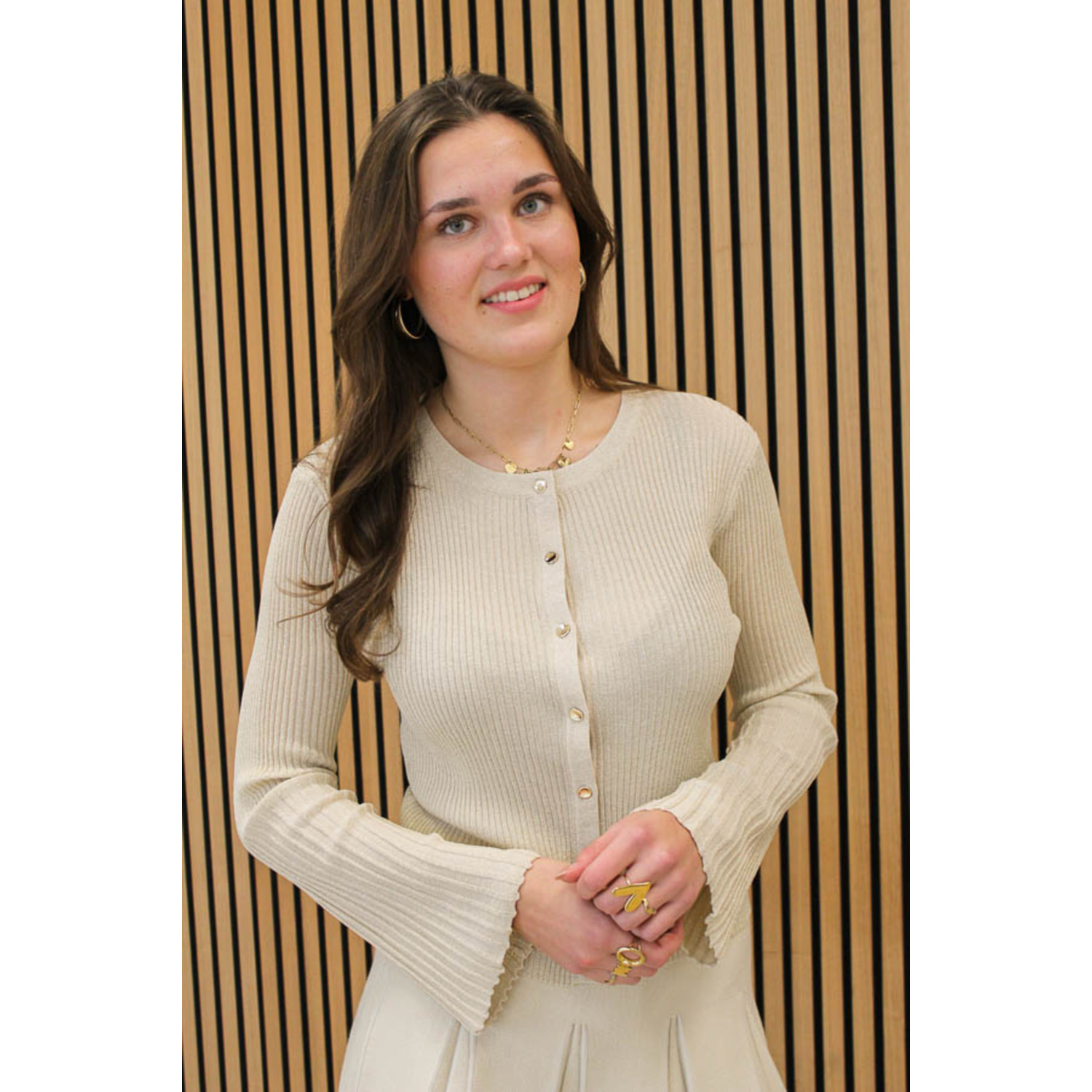 Top_volant_knopen_beige_-_Julie-7110_big_image_jg6