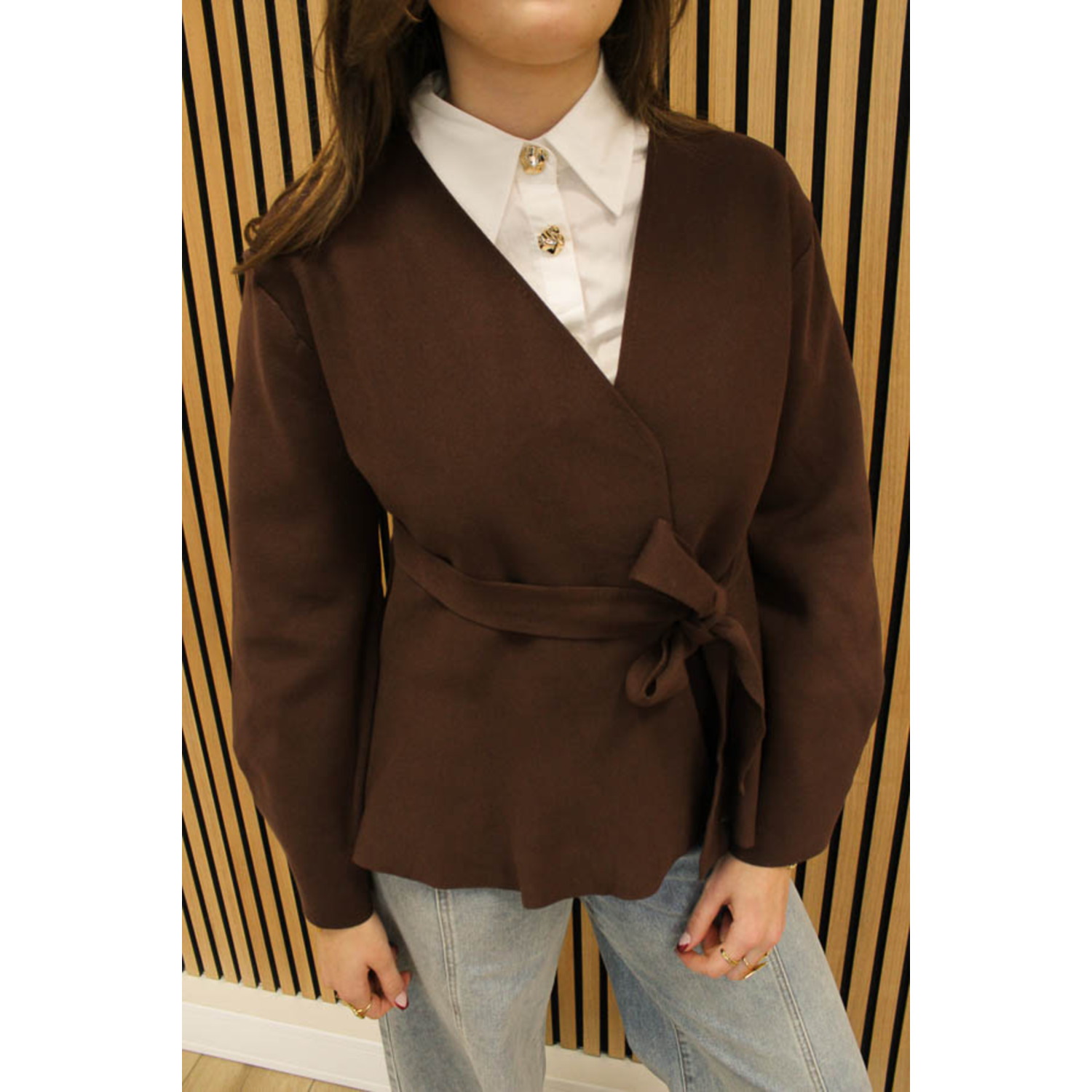 Wikkel_vest_bruin_-_Dominique_1-7437_big_image